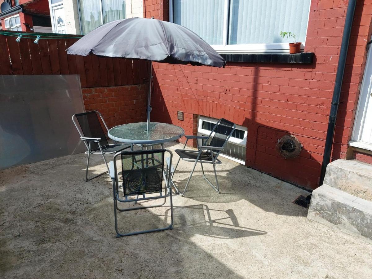 Lovely Studio-Flat With Free Parking, Free Wifi. Leeds  Eksteriør bilde